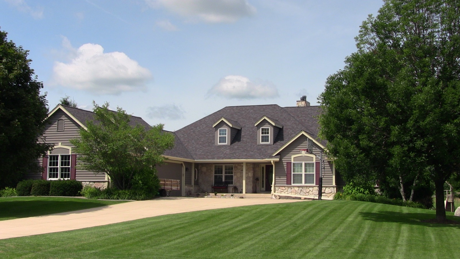 best roofing services in milwaukee wisconsin