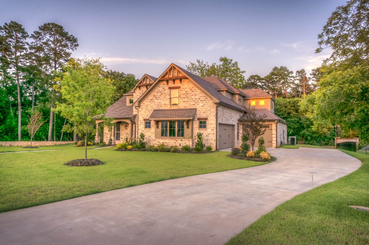 best roofing contractors in wisconsin